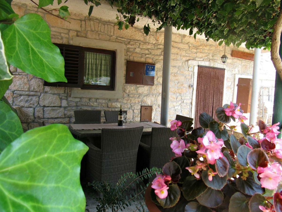 Apartment Kalavojna Rakalj المظهر الخارجي الصورة